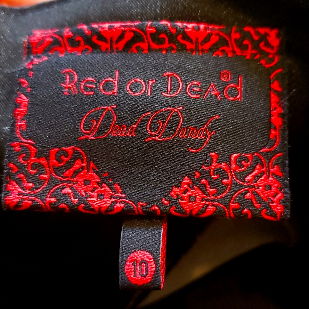 Red Or Dead Skirt